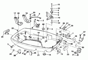    (Lower Engine Cover)