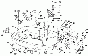    (Lower Engine Cover)