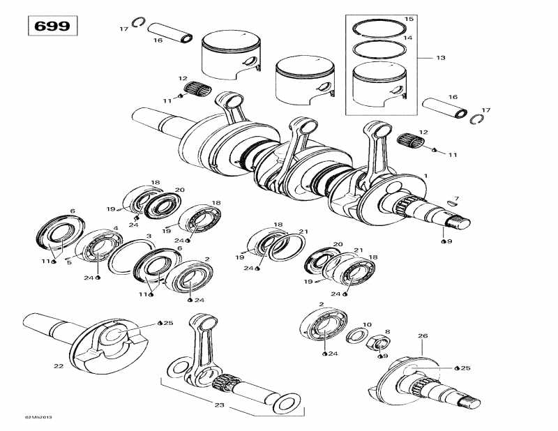    Formula III 800, 2000 - Crankshaft And Pistons